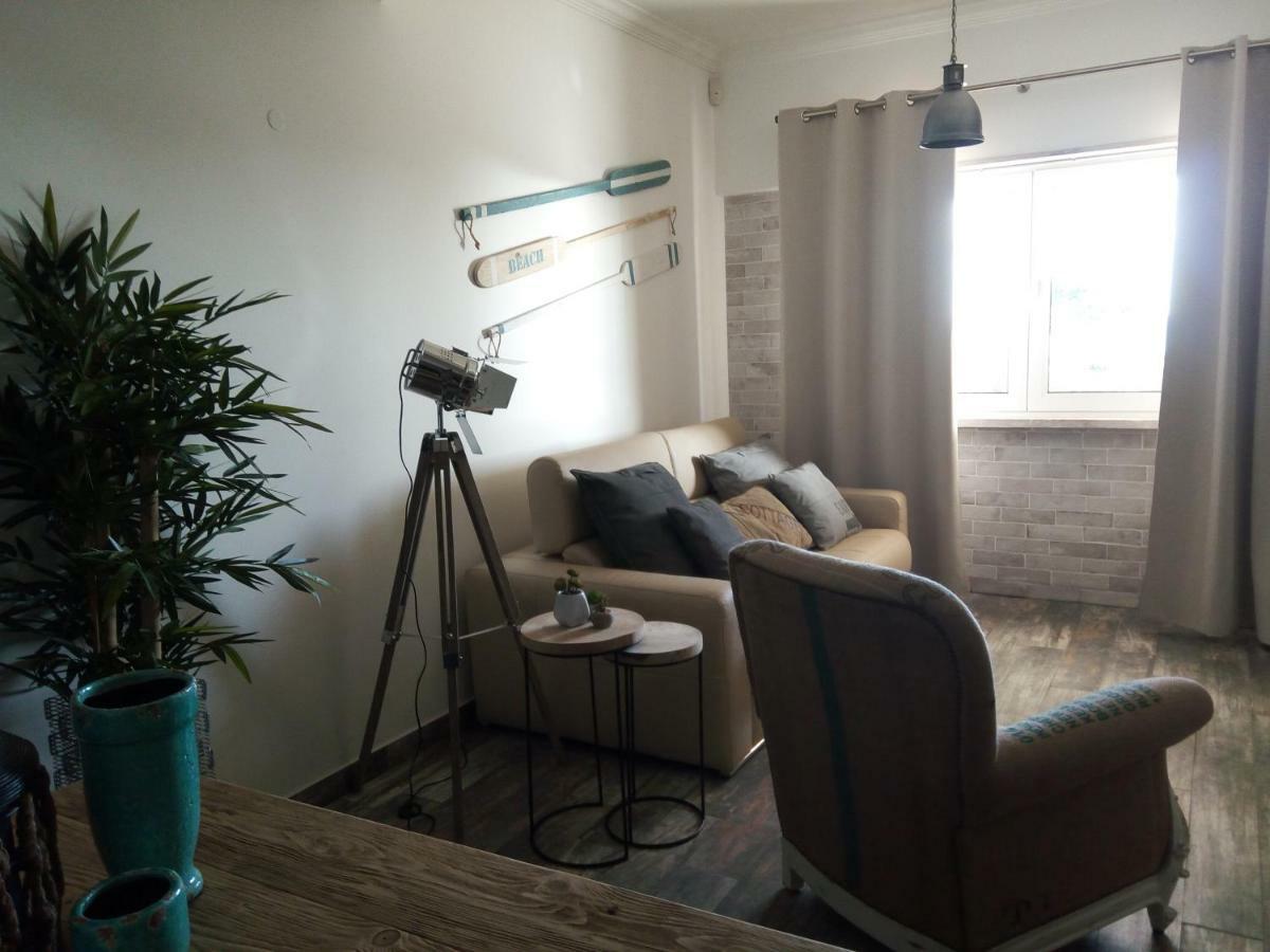 Beach Warehouse S.Pedro Estoril Apartman Kültér fotó